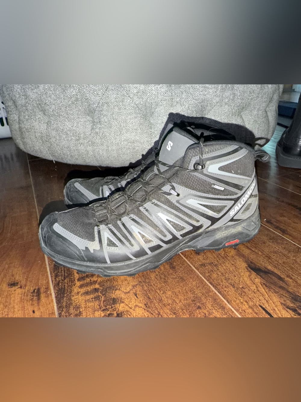 Salomon X Ultra Pioneer Mid